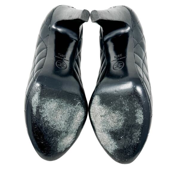 Chanel Classic Quilted Lambskin Cap Toe CC Logo High Heel Pumps Black size 39.5 - Picture 6 of 16